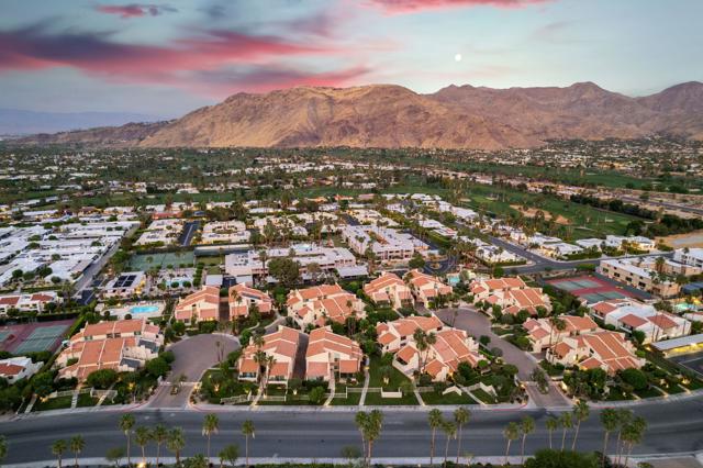 2600 S Palm Canyon Drive #10, Palm Springs, CA 92264