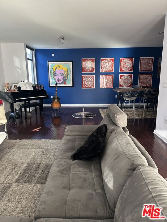 13045 Pacific, Los Angeles CA: https://media.crmls.org/mediaz/40e3578f-16b4-45ea-af27-89efc6e65b3c.jpg