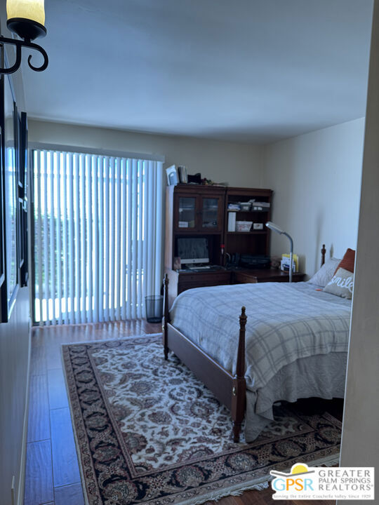 3410 E Bogert Trail, Palm Springs CA: https://media.crmls.org/mediaz/40e3c3e2-6c55-4d51-829b-48ca88743409.jpg