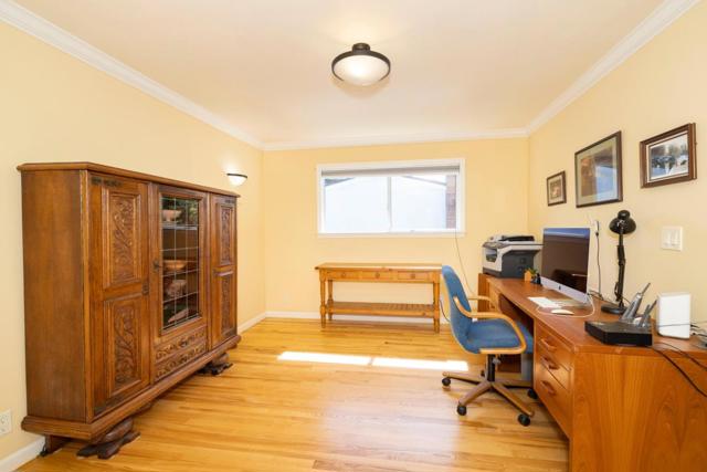 551 4th Street, Montara CA: https://media.crmls.org/mediaz/40e3db44-8dfb-4ae1-b8d8-d200b2142040.jpg