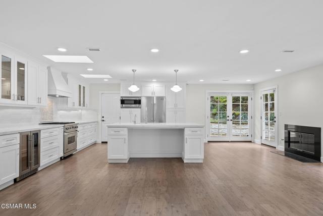 919 Aleeda Lane, Santa Barbara CA: https://media.crmls.org/mediaz/40e425e2-6ae1-46d6-bf0b-32acab0176cc.jpg