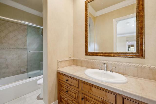 1305 Lions Peak Lane, San Martin CA: https://media.crmls.org/mediaz/40e49675-0455-435e-9dfd-0875256529c9.jpg