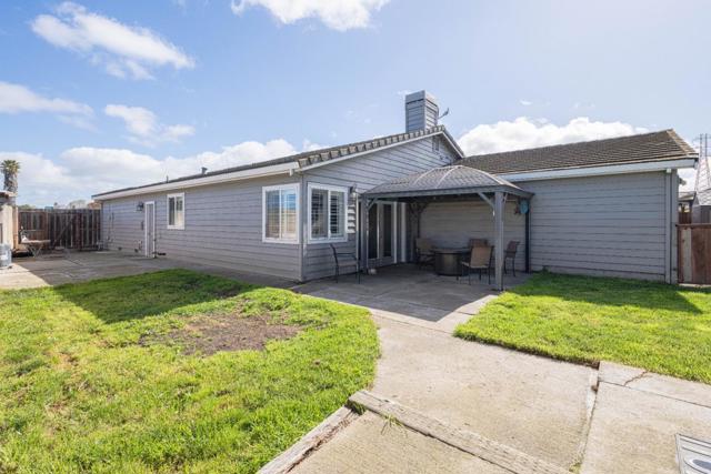 890 Sloat Drive, Salinas CA: https://media.crmls.org/mediaz/40e4b3e3-151c-4de5-a148-9a97d312c859.jpg