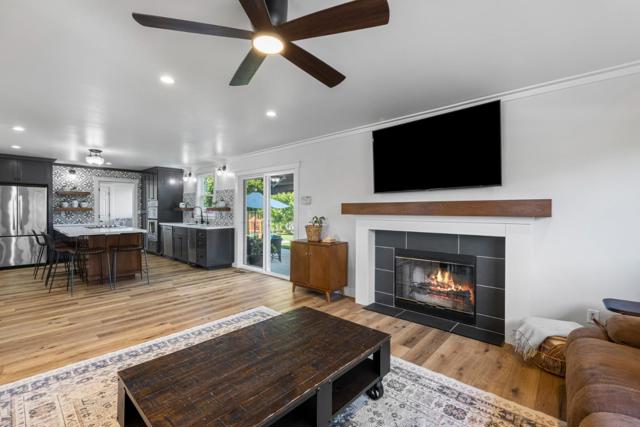 1851 Severinsen Street, Hollister CA: https://media.crmls.org/mediaz/40e54214-552e-43e5-970b-5d24e6047f97.jpg