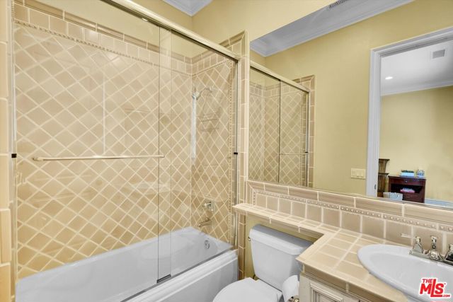 29734 Mulholland Highway, Agoura Hills CA: https://media.crmls.org/mediaz/40e54a94-3baa-45dd-aa88-1f7059ebb2b3.jpg