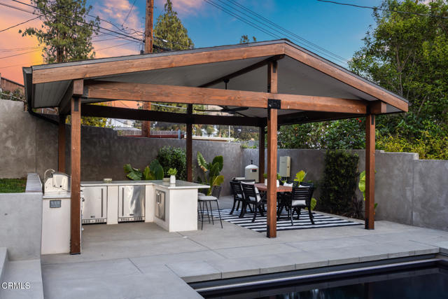 11442 Brainard Avenue, Sylmar CA: https://media.crmls.org/mediaz/40e58887-ccab-44e5-bd7a-f2b0e56ddd68.jpg