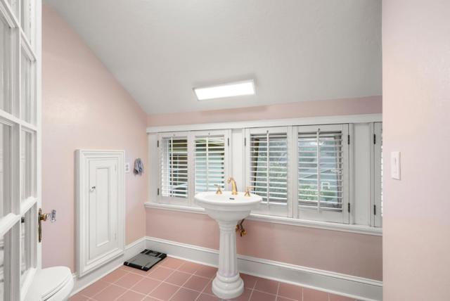 Image 43 of 94 For 1486 Newport Avenue