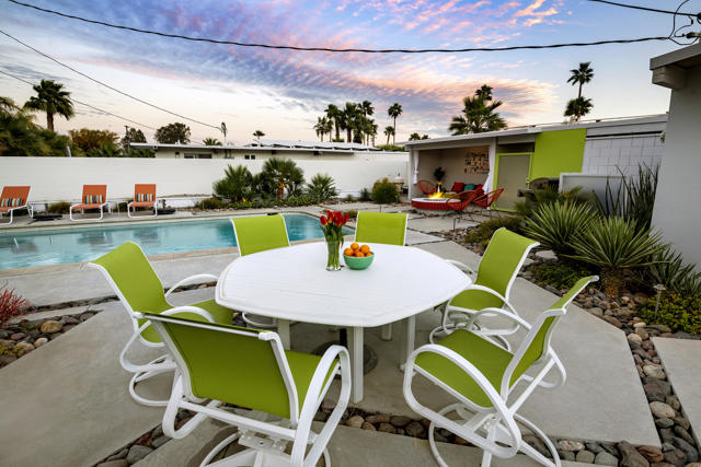 504 E Laurel Circle, Palm Springs, CA 92262