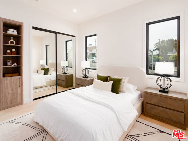 461 Chabela Drive, Manhattan Beach CA: https://media.crmls.org/mediaz/40e69d83-88af-4a98-9e52-3519919fcd98.jpg