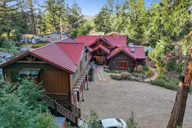44 Pine Avenue, Mount Hermon CA: https://media.crmls.org/mediaz/40e6bbae-6d00-4624-9da4-c72d1eca1dc4.jpg
