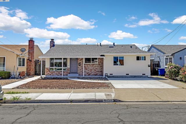 3495 Carrillo Dr, San Leandro CA: https://media.crmls.org/mediaz/40e6f017-490f-4cd5-9b0a-b0da0428d322.jpg
