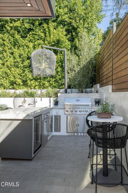 Detail Gallery Image 61 of 73 For 10747 Valleyheart Dr, Studio City,  CA 91604 - 4 Beds | 3 Baths