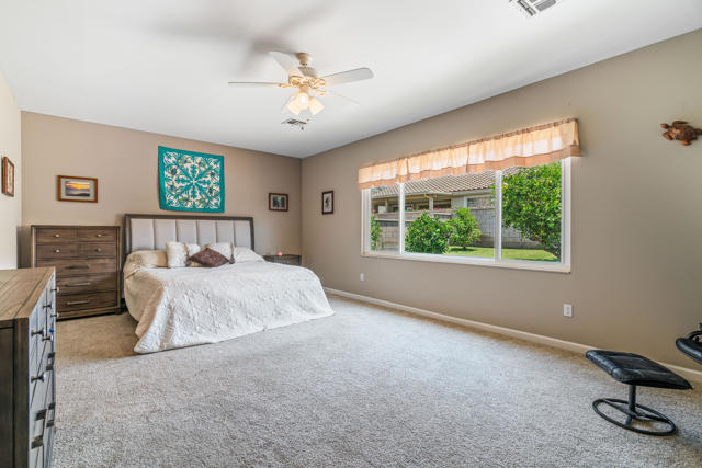 37674 Medjool Avenue, Palm Desert CA: https://media.crmls.org/mediaz/40ea183a-a6f1-4b79-b7d2-39a1f08d0c60.jpg