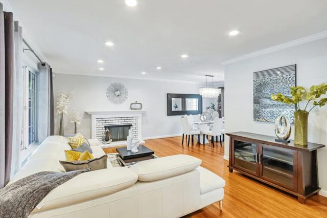 621 Harrow Way, Sunnyvale CA: https://media.crmls.org/mediaz/40ea4604-7548-449b-8fca-213aeb0fa827.jpg