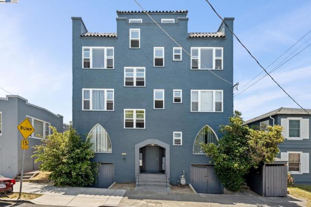 1360 Berkeley Way, Berkeley CA: https://media.crmls.org/mediaz/40eaa904-ae5b-4869-b244-9620e2c5b0a6.jpg