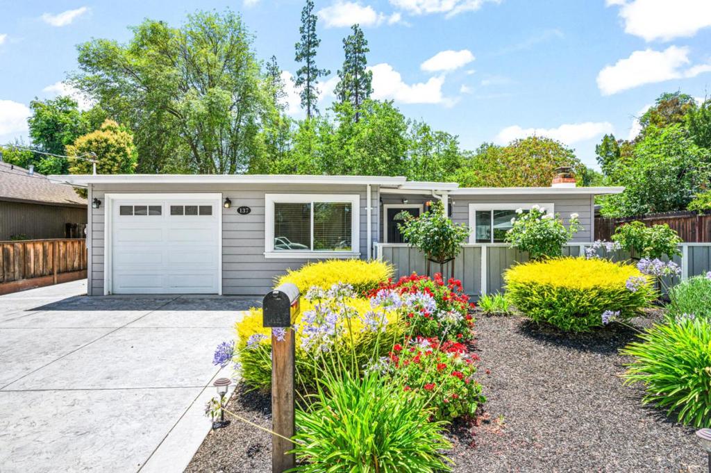 137 Diablo Court