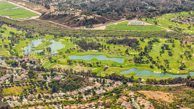 5347 Morning Sage Way, San Diego CA: https://media.crmls.org/mediaz/40eb3447-b77b-4adf-a238-8d55b8fe1a76.jpg