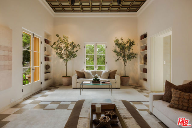 405 Toro Canyon Road, Carpinteria CA: https://media.crmls.org/mediaz/40eb520d-b6b4-400b-9617-9c4f04a2457b.jpg