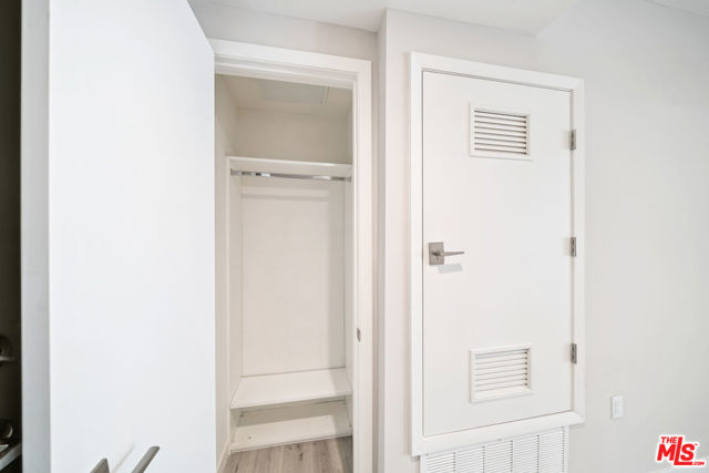 1226 S Bedford Street, Los Angeles CA: https://media.crmls.org/mediaz/40eb8b0b-215a-4d3a-9686-c655c90c4d25.jpg