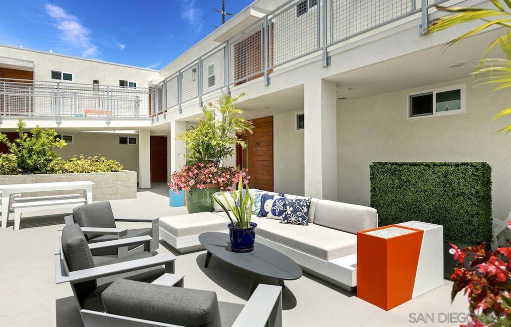 MLS #250036889SD image #11