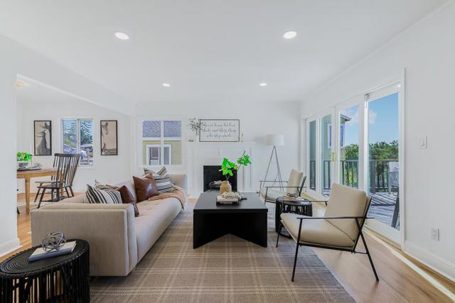 4715 Davenport Avenue, Oakland CA: https://media.crmls.org/mediaz/40ec35f3-a3ec-4ffa-9ce4-0869f362ccaa.jpg