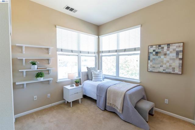 742 N 6th St, San Jose CA: https://media.crmls.org/mediaz/40ec71f2-37c8-4fcd-8cee-316f1fb61c92.jpg