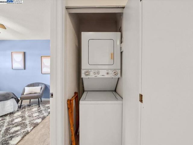 700 Fargo, San Leandro CA: https://media.crmls.org/mediaz/40ee8702-fa3c-46d7-a9e8-46802ecfe342.jpg
