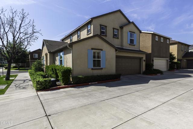 Detail Gallery Image 7 of 31 For 1927 Holt Rinehart Ave, Bakersfield,  CA 93311 - 3 Beds | 3 Baths