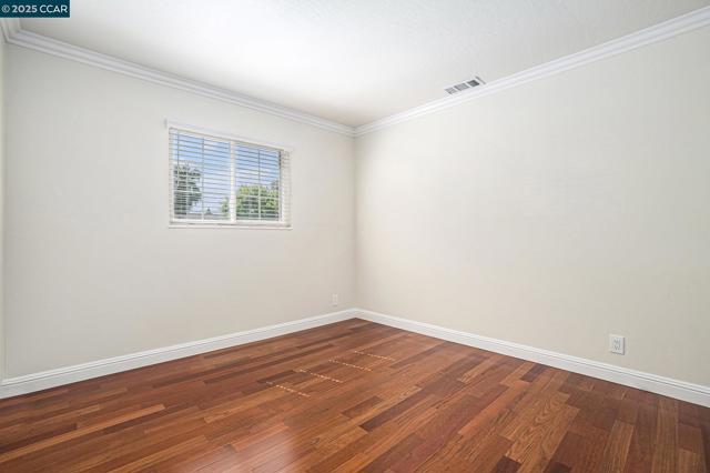 1543 Heartwood Dr, Concord CA: https://media.crmls.org/mediaz/40f19528-24c4-4c4e-b6dc-b7499bae8963.jpg