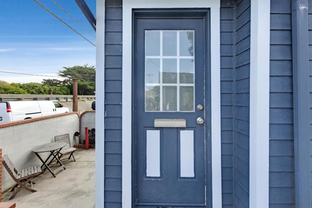 419 Harvey Way, Pacifica CA: https://media.crmls.org/mediaz/40f1acea-6114-4da5-8172-7ac0731ca2ef.jpg