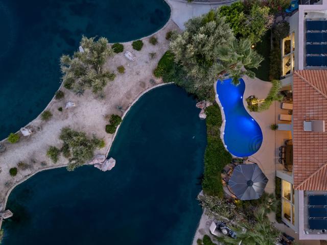 334 Crest Lake Drive, Palm Desert, CA 92211