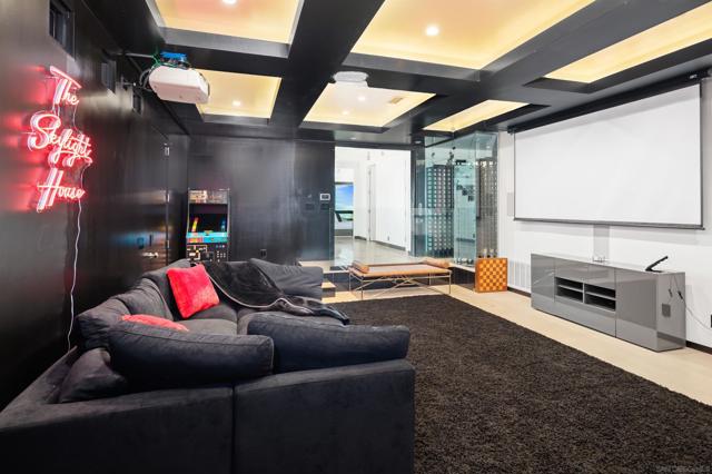 3515 Union St, San Diego CA: https://media.crmls.org/mediaz/40f3ce4e-54f4-40db-b36c-6e10db3de3e5.jpg