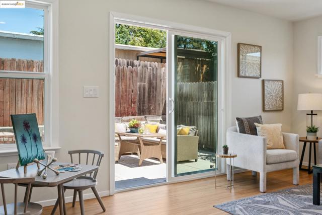 1865 Overhill Rd, Concord CA: https://media.crmls.org/mediaz/40f465d5-2e62-47c5-8335-81c07f61b83c.jpg