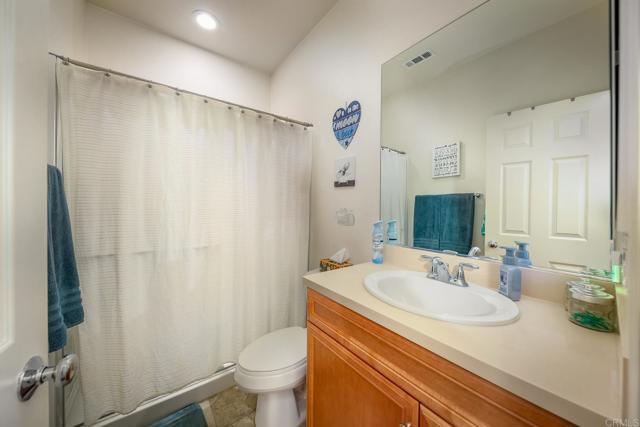Detail Gallery Image 21 of 52 For 14128 Winged Foot Cir, Valley Center,  CA 92082 - 5 Beds | 4/1 Baths