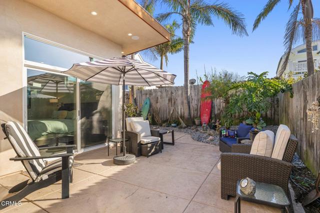 1322 Weymouth Lane, Ventura CA: https://media.crmls.org/mediaz/40f6e30d-2f9d-4518-8b20-a37143849de5.jpg