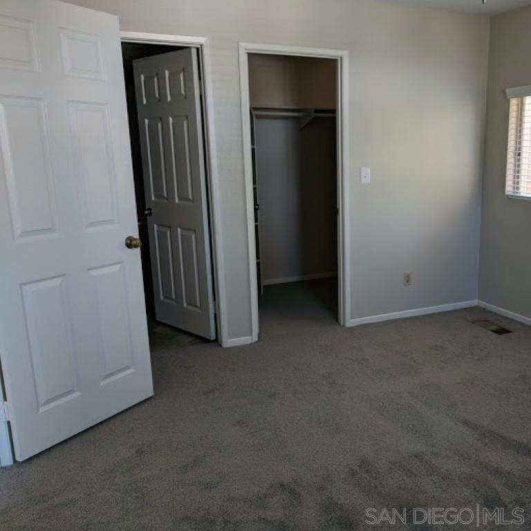 https://media.crmls.org/mediaz/40f79bc3-8c8d-4ac0-9358-edc60bac0559.jpg?preset=X-Large