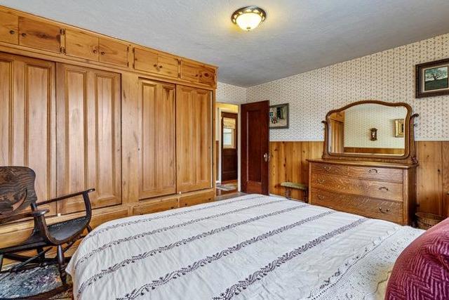 610 San Felipe Road, Gilroy CA: https://media.crmls.org/mediaz/40f8044a-2d2b-4ac2-a8b4-64659126dd04.jpg