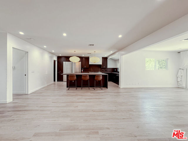 10162 Farralone Avenue photo 3