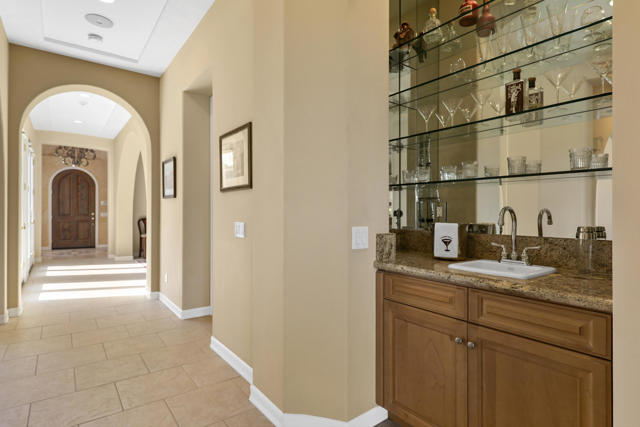 79640 Citrus, La Quinta CA: https://media.crmls.org/mediaz/40fa9804-7de6-4bee-b95c-0c5a9f0b3265.jpg