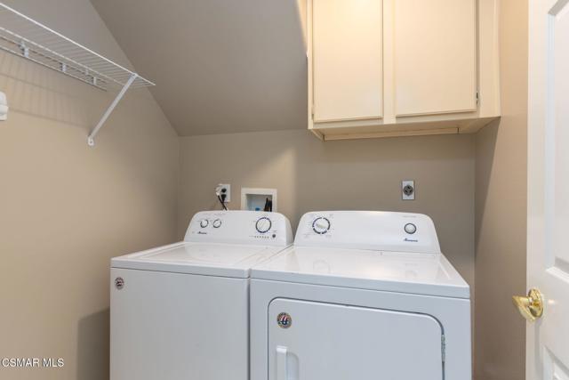 4826 Piedmont Drive, Oak Park CA: https://media.crmls.org/mediaz/40fad88e-8333-4282-a2fd-bfee14e1e40a.jpg