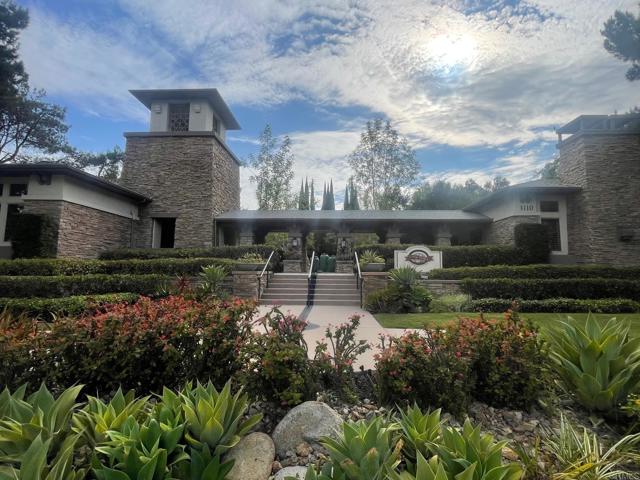 Detail Gallery Image 1 of 60 For 3069 W Canyon Ave, San Diego,  CA 92123 - 3 Beds | 2/1 Baths