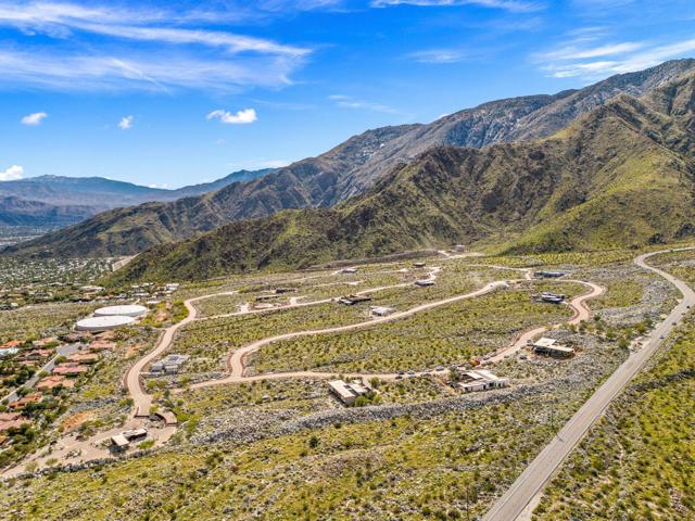 2338 City View Drive, Palm Springs CA: https://media.crmls.org/mediaz/40fbe948-5a01-4f62-92e6-a3ab6d0344ff.jpg