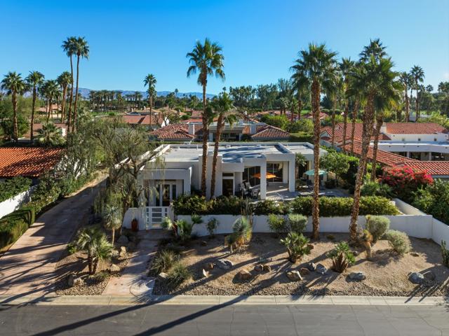 48700 San Pedro Street, La Quinta CA: https://media.crmls.org/mediaz/40fc4232-f507-46df-a1d3-0ad103afa205.jpg