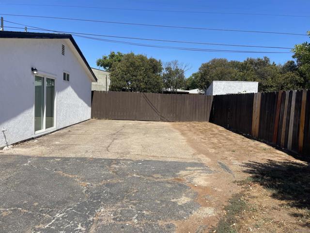 1179 N Anza St, El Cajon CA: https://media.crmls.org/mediaz/40fc7aaa-6c96-4bef-865a-61101a148de9.jpg