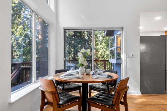 22021 Old Santa Cruz Highway, Los Gatos CA: https://media.crmls.org/mediaz/40fd0afb-5e95-4b20-9a64-fea716370708.jpg