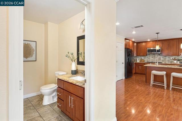 Image 18 of 40 For 5506 Nebraska Dr