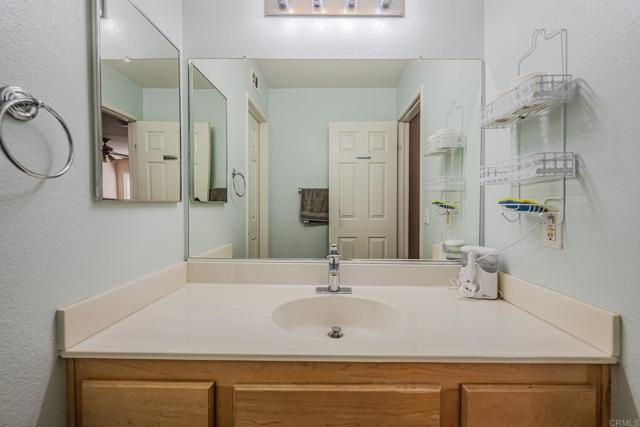 Detail Gallery Image 32 of 48 For 27288 Sierra Madre Dr, Murrieta,  CA 92563 - 4 Beds | 2/1 Baths