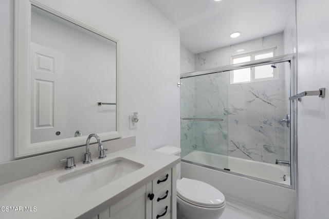1477 Dinsmore Street, Simi Valley CA: https://media.crmls.org/mediaz/40ffab09-985c-488b-ba79-de9b924e67ff.jpg