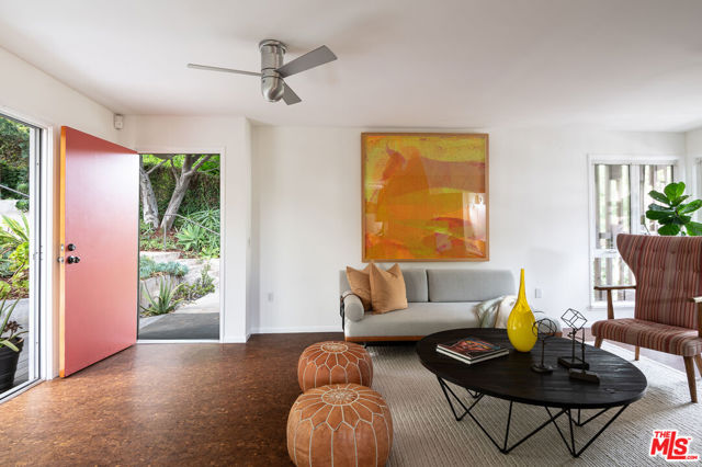 1855 Redcliff Street, Los Angeles CA: https://media.crmls.org/mediaz/41002847-e5e1-4f79-9e83-2d6b058e7ff5.jpg