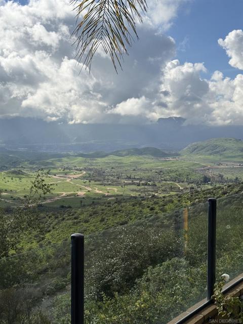 Image 71 of 73 For 18410 Lakepointe Dr